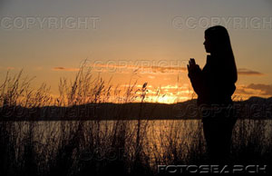praying-girl.jpg